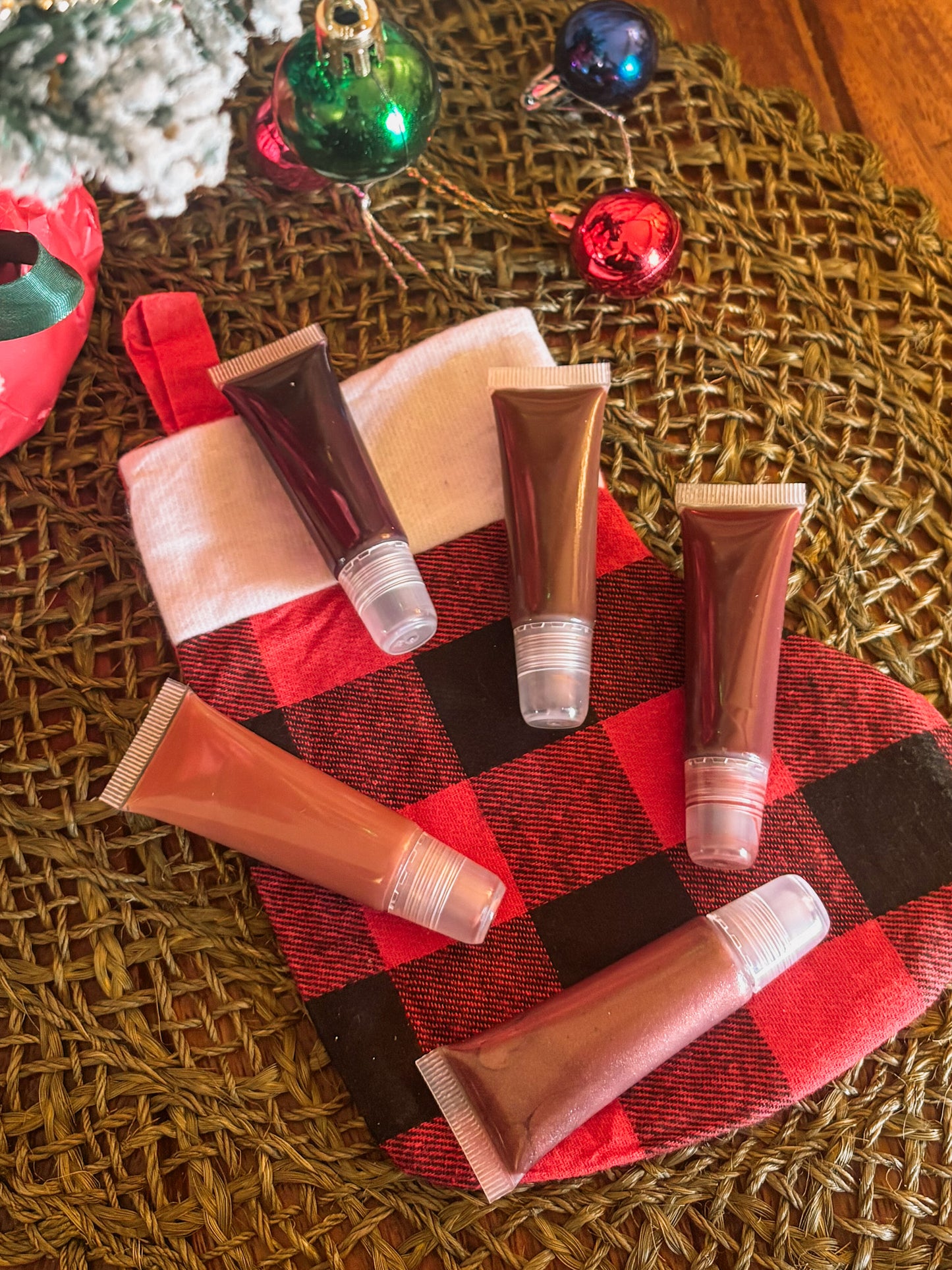 LIP GLOSS   *Buy 3, get 1 FREE